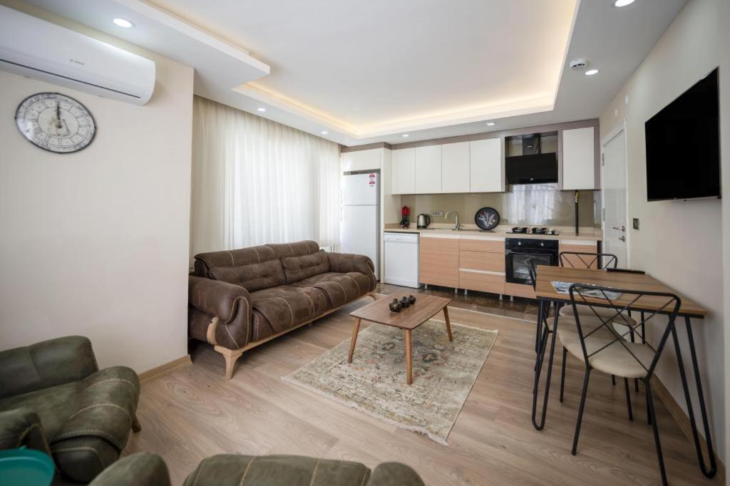 Abc Apart Hotel 安塔利亚 外观 照片